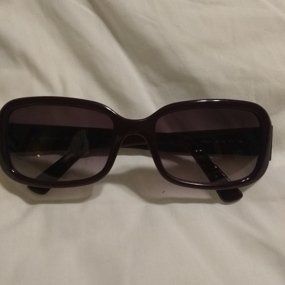 Fendi sunglasses - Picture 11 of 14